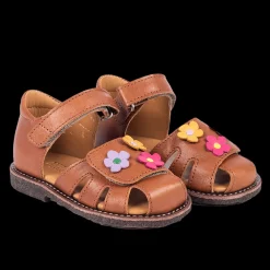 Begynder Sandal Med Blomsterapplikationer