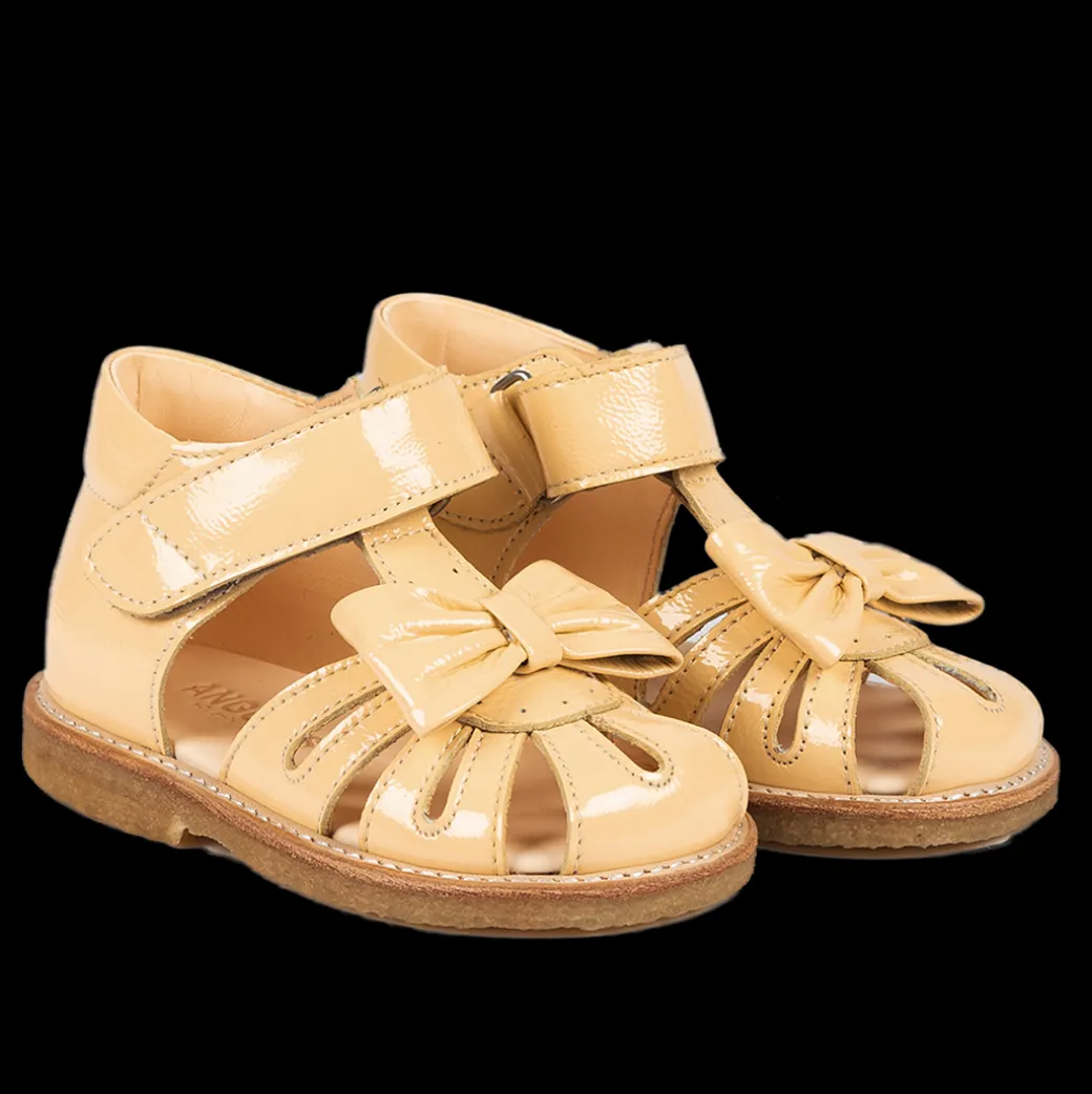 Begynder Sandal Med Sløjfe Og Velcro Lukning