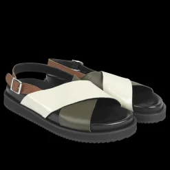 Fodseng Sandal