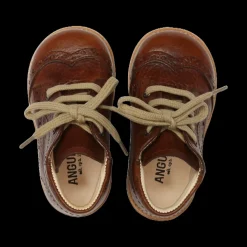 Klassisk Snøresko Med Brogue Detaljer