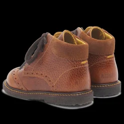 Klassisk Snøresko Med Brogue Detaljer