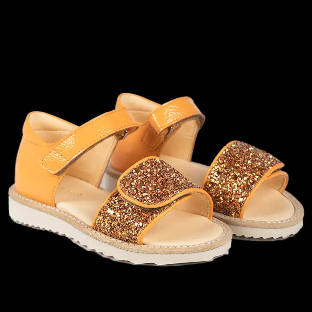 Laksandal Med Funklende Glitterdetalje