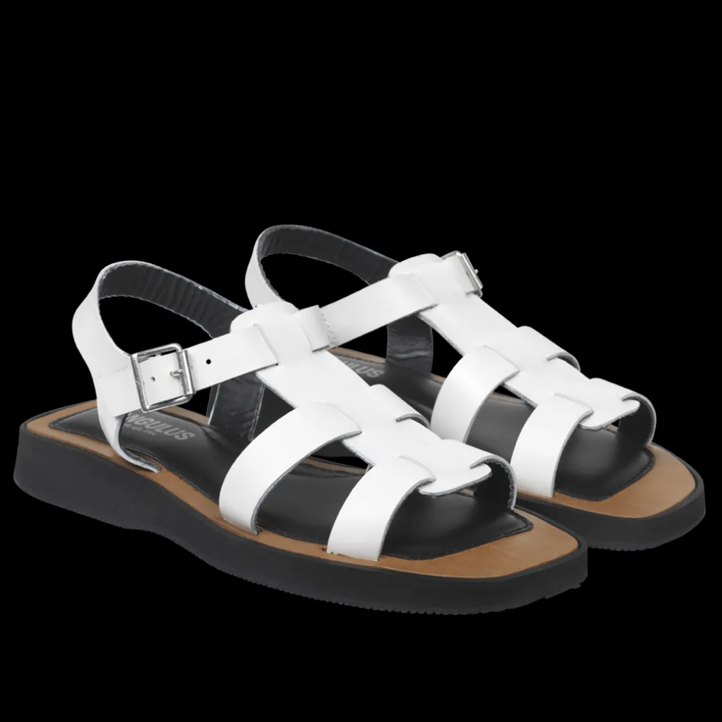 Sandal