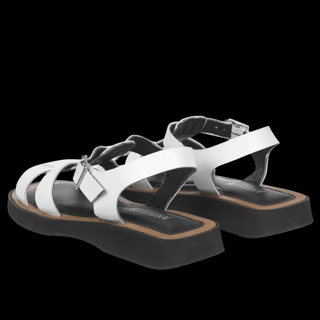 Sandal