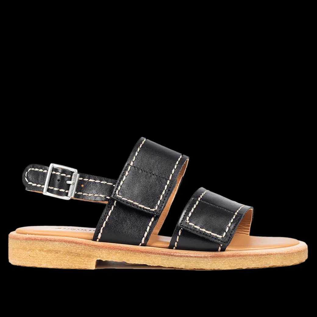 Sandal Med Detalje Stikninger, Velcro Og Spænde