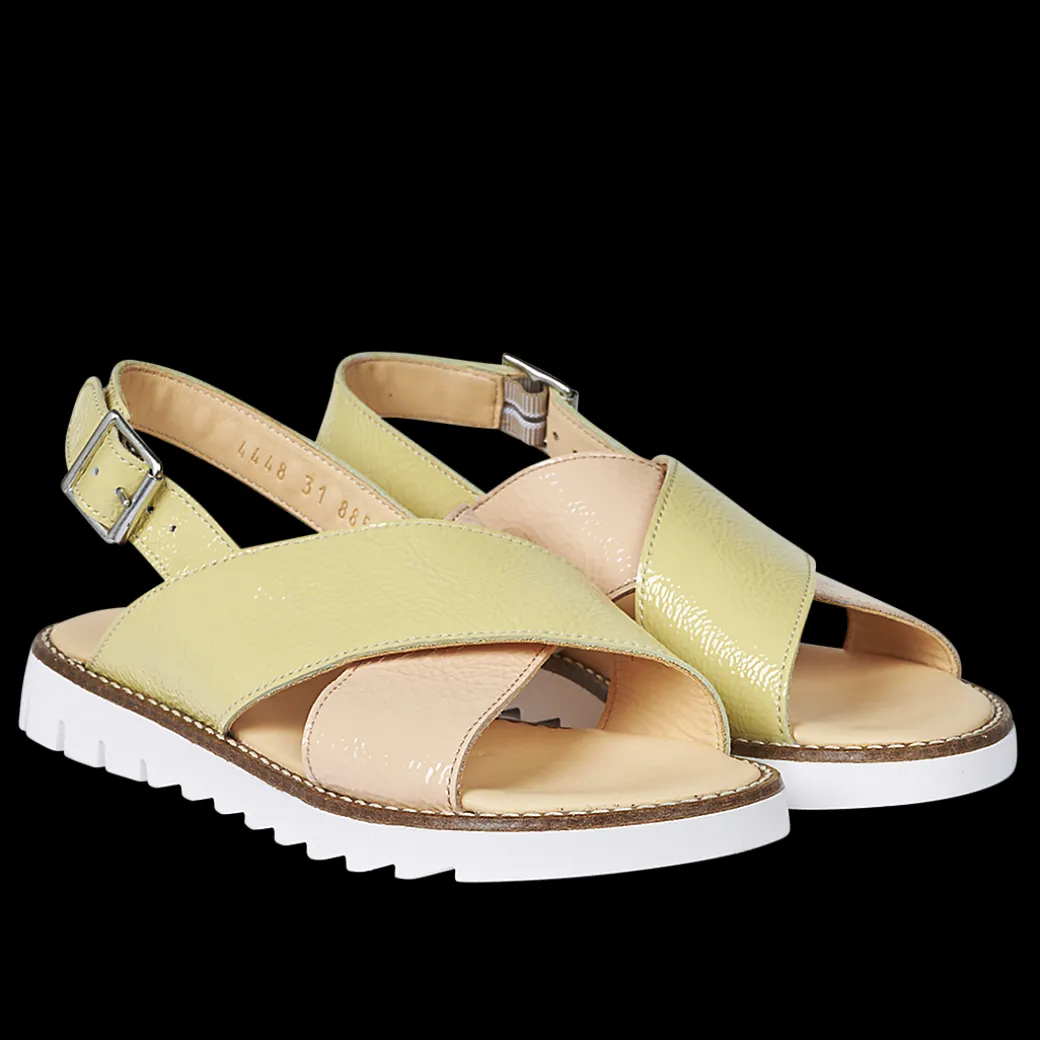 Sandal Med Spænde