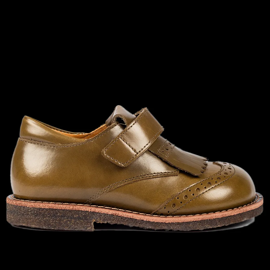Sko Med Brogues, Frynse Og Velcrolukning